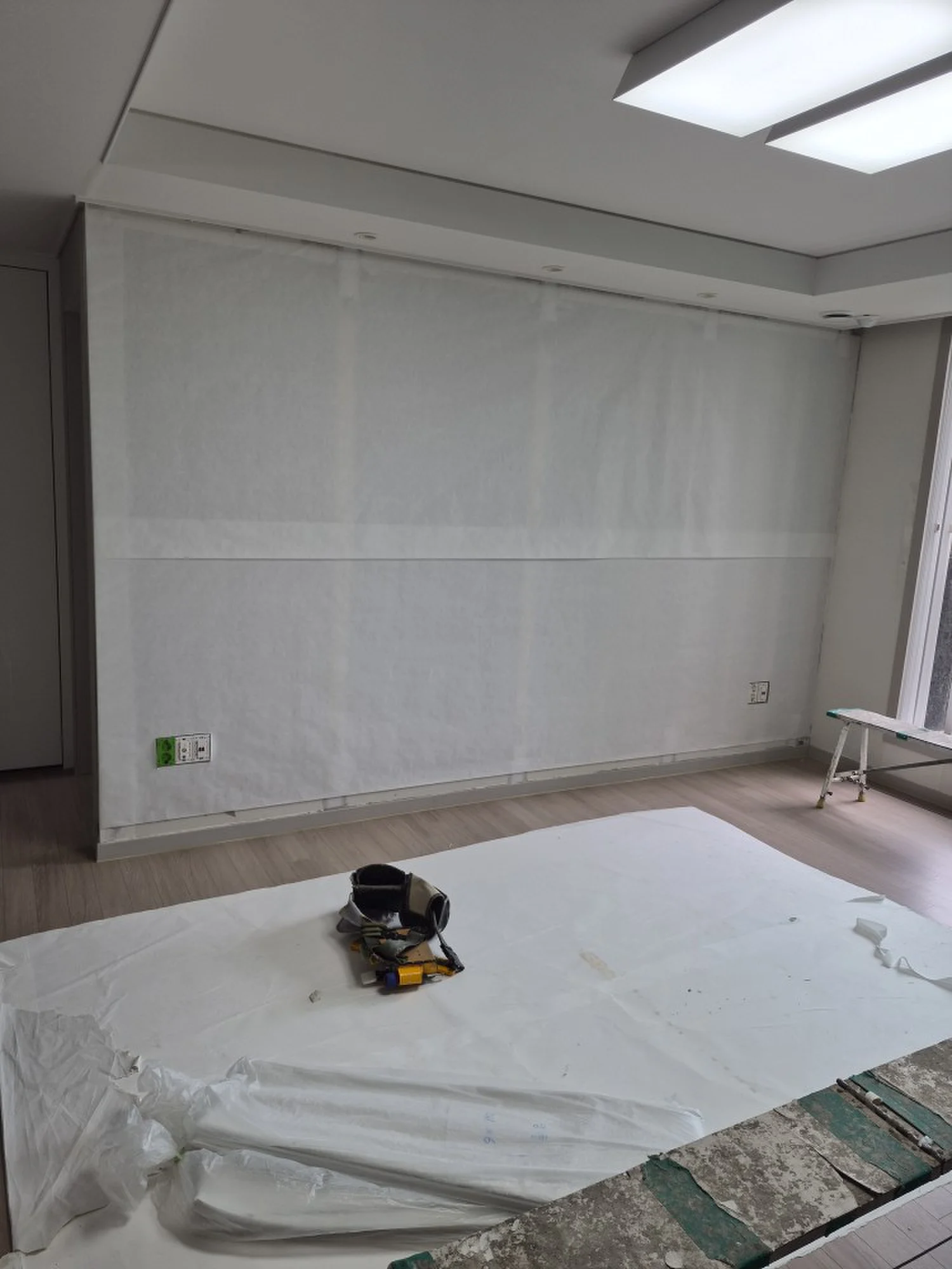 부천 역곡동 28평아파트 벽 실크도배 현장 실사